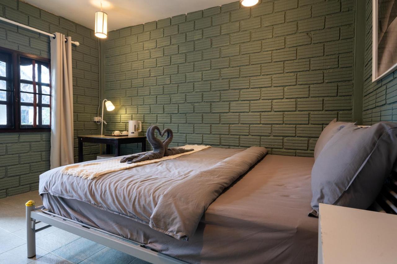 Breeze Bungalows Koh Lanta Bagian luar foto